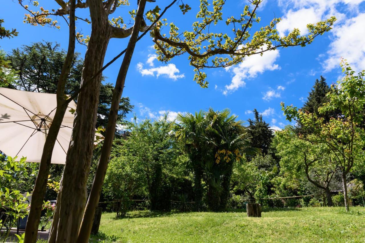 Little Garden House Villa Cernobbio Bagian luar foto